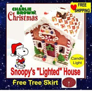 Snoopy's Christmas"Lighted" Gingerbread Dog House